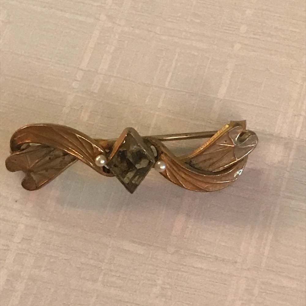 Vintage pin